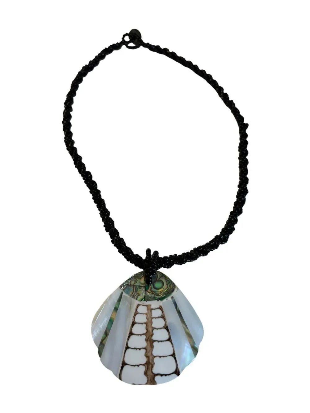 Beautiful Inlaid Fan Shell Pendant Necklace Featuring Mother-Of-Pearl & Abalone - Picture 6 of 6